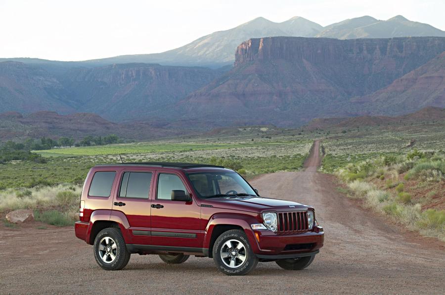  Jeep Liberty 2008 года  (фото 71 из 98)